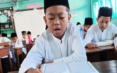 Muqoddaman: Menjaga Semangat Membaca Al-Qur’an di SD Muhammadiyah Mutihan